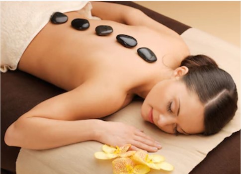 Hot stone therapy melts away tension-Viva spa